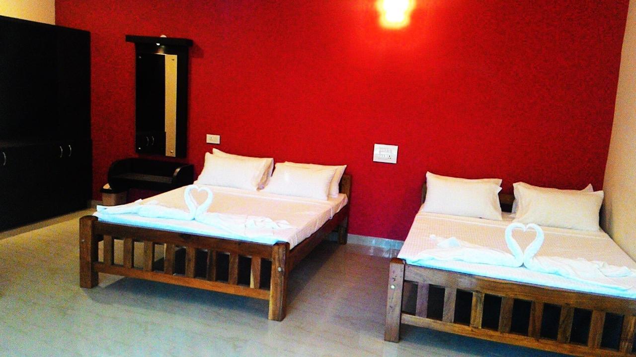 La Flora Prakruth Resort Coorg Madikeri Bagian luar foto